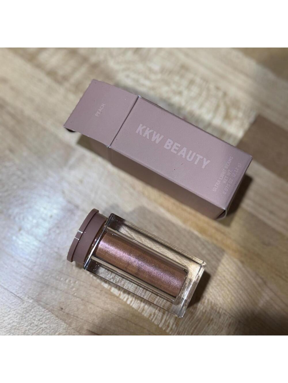 NIB KKW beauty Ultra Light Beams PEACH
